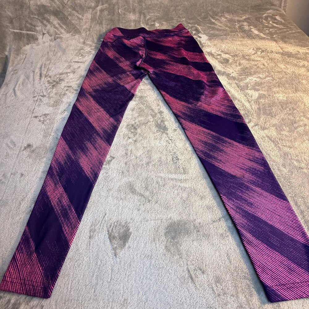 Reebok Purple & Pink Performance Leggings Women's Medium Athletic Workout Yoga P - Picture 2 of 11